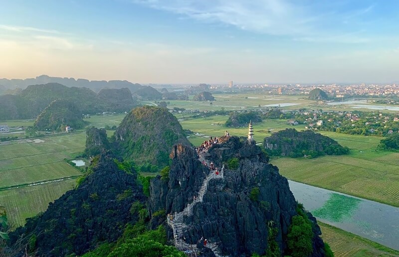 Hang Mua Ninh Binh