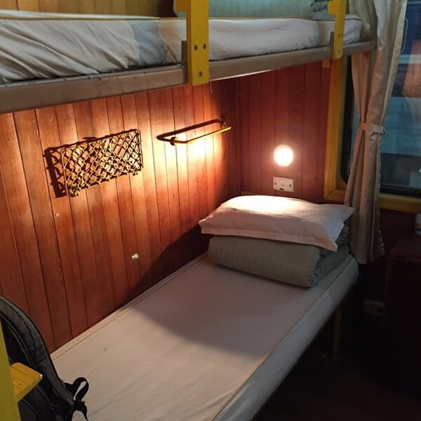 Una cama en el tren de Hanoi a Sapa