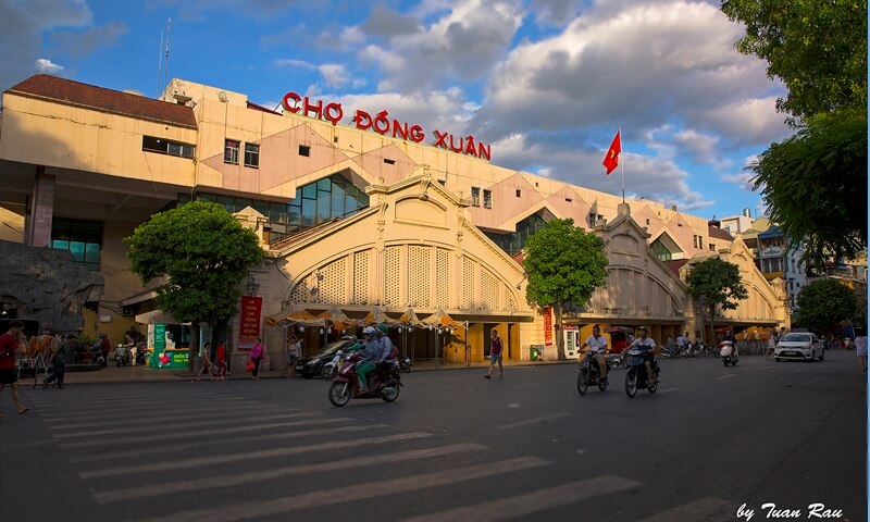 Mercado Dong Xuan en Hanoi